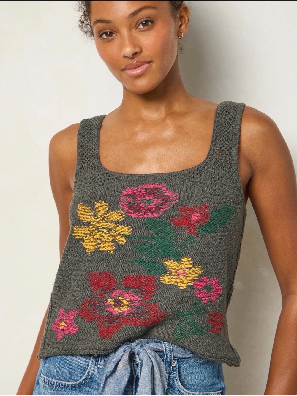 NATURAL LIFE Jo Intarsia Knit Floral Sweater Tank with Multicolor Blooms-Size Sm